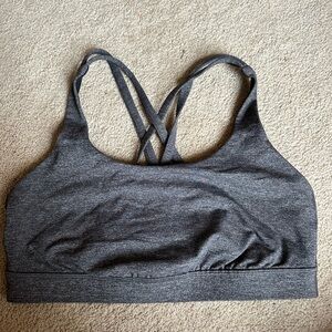 lulu lemon sports bra size 8